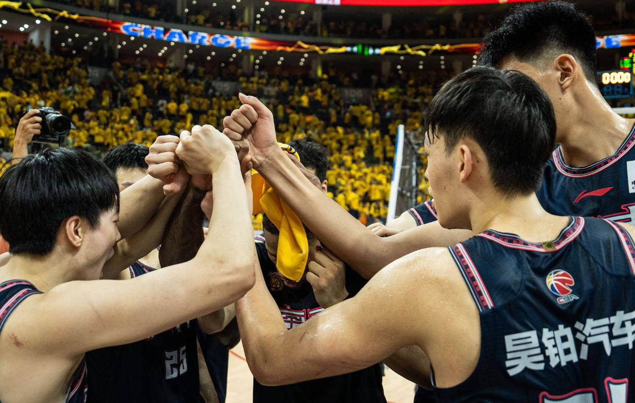 九游体育-包含广东男篮全员备战总决赛，实力堪称顶级！的词条