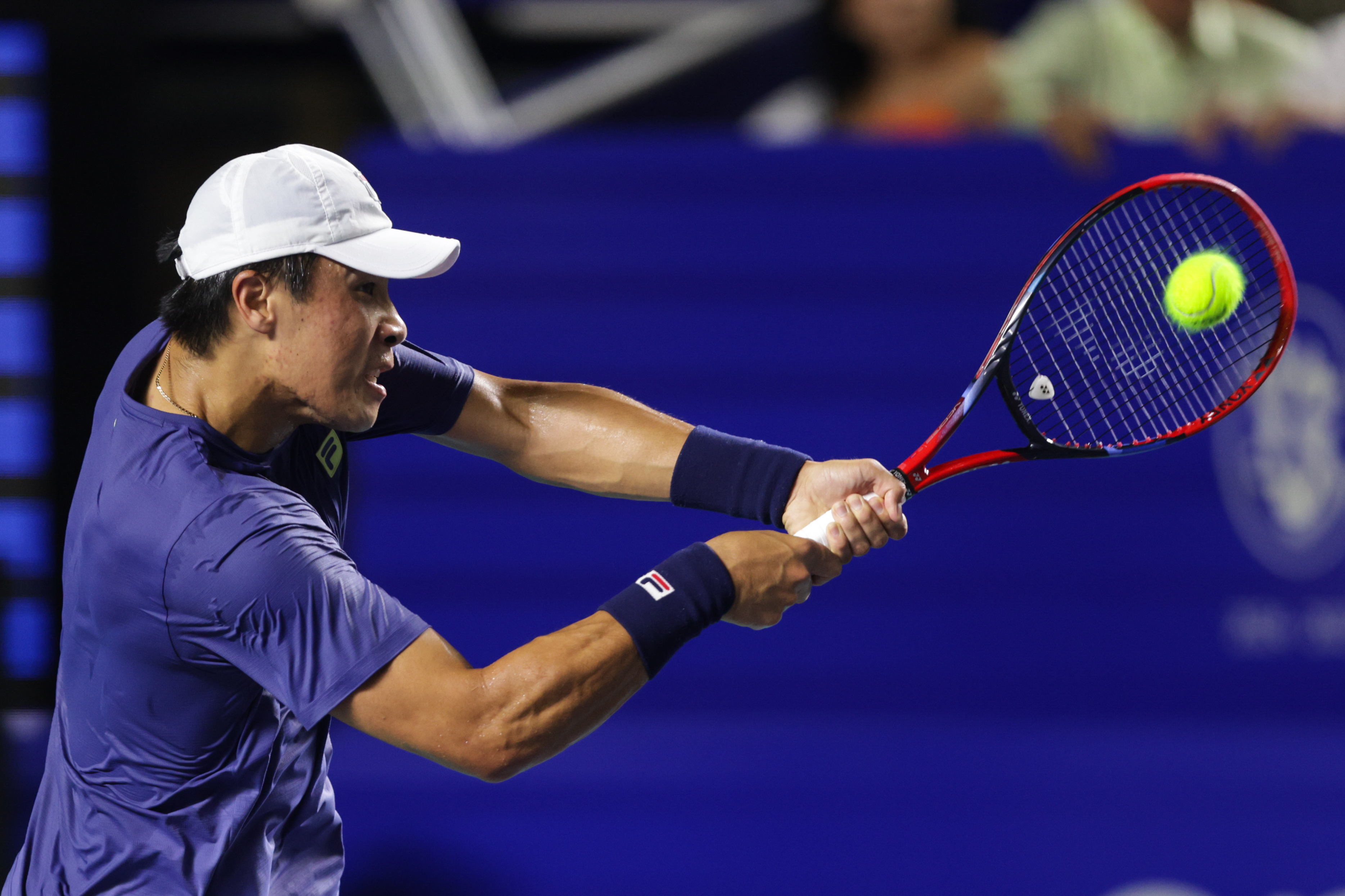 墨西哥体操选手突破自我,登顶领奖台 墨西哥体操选手突破自我,登顶领奖台