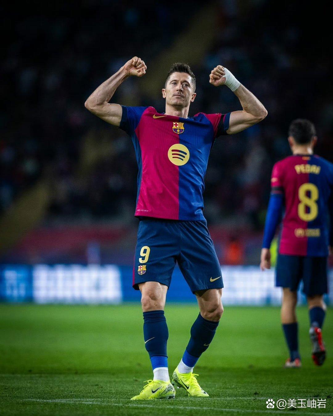 梅西世界波，巴萨轻松战胜强敌！