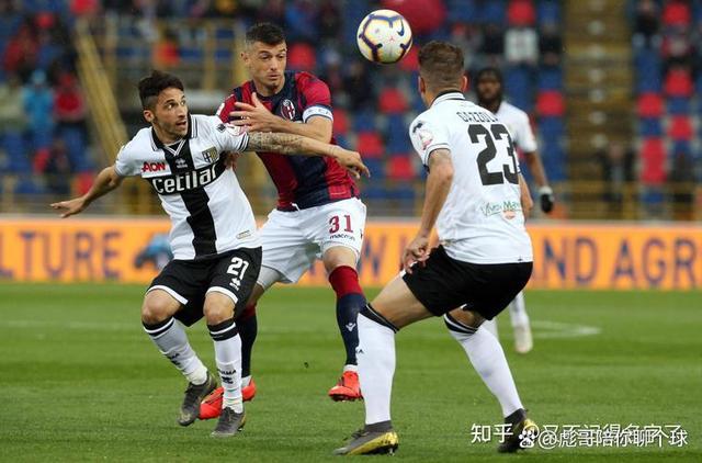 九游体育官网入口-包含意甲球队战况激烈，实力较量中的词条