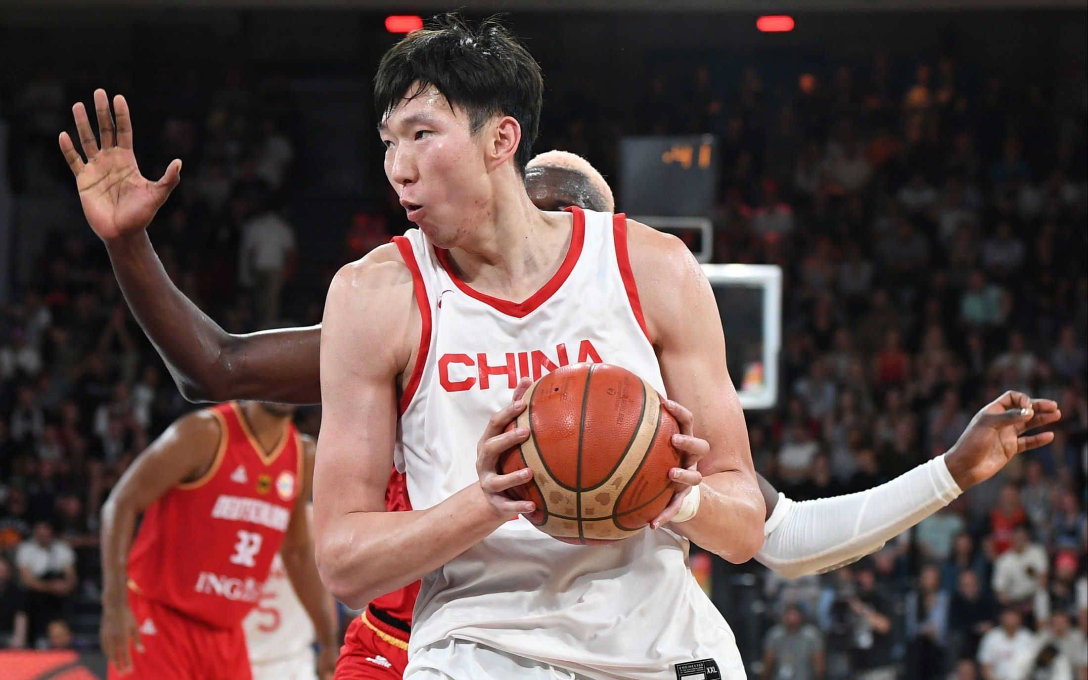 篮球明星猛将实力PK，热血擂台争夺