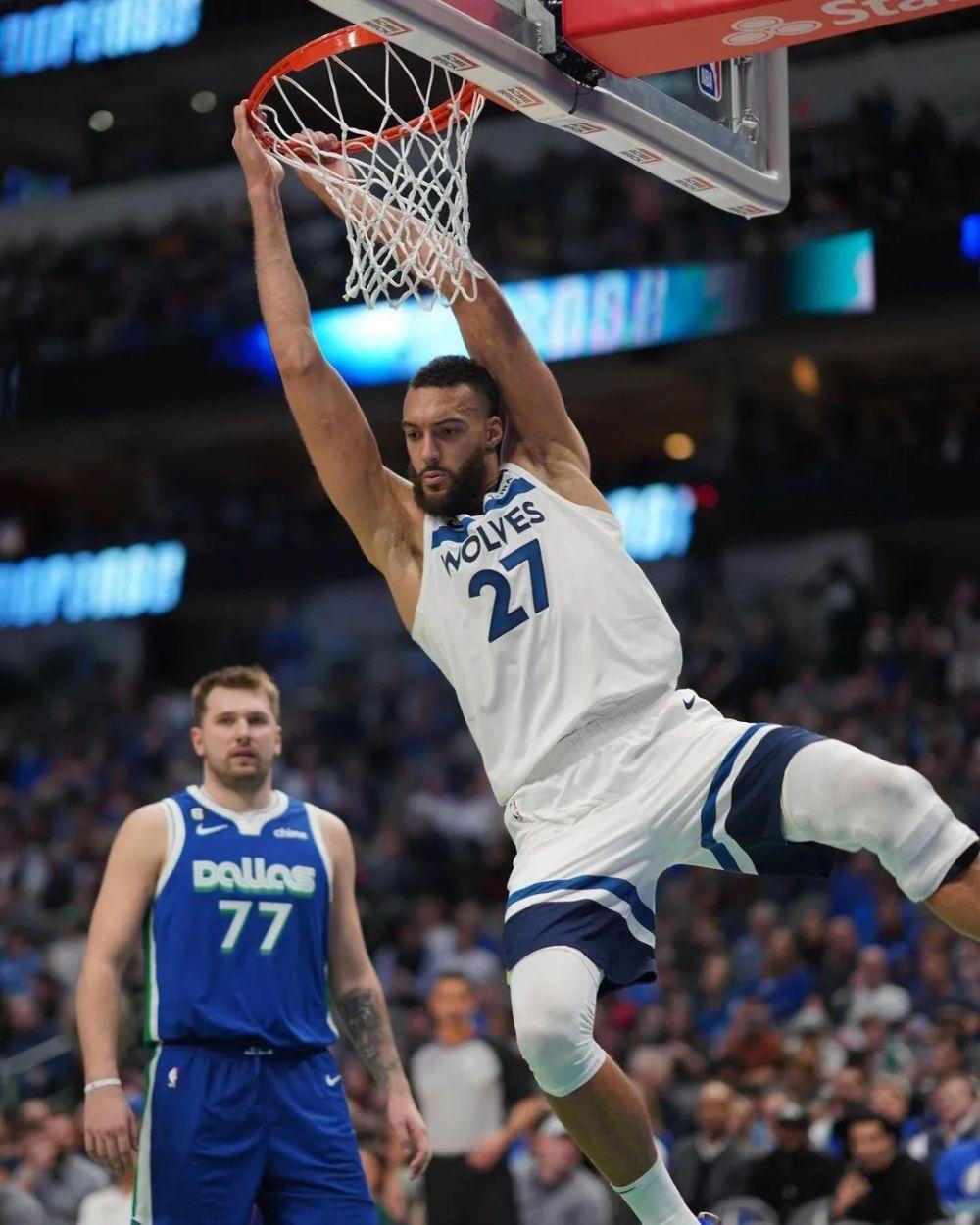 爵士大将戈贝尔连续场砍下+板