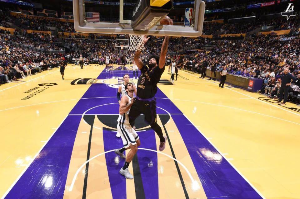 九游体育网页版登录入口-卫冕冠军再战开拓者，费城主场再完胜