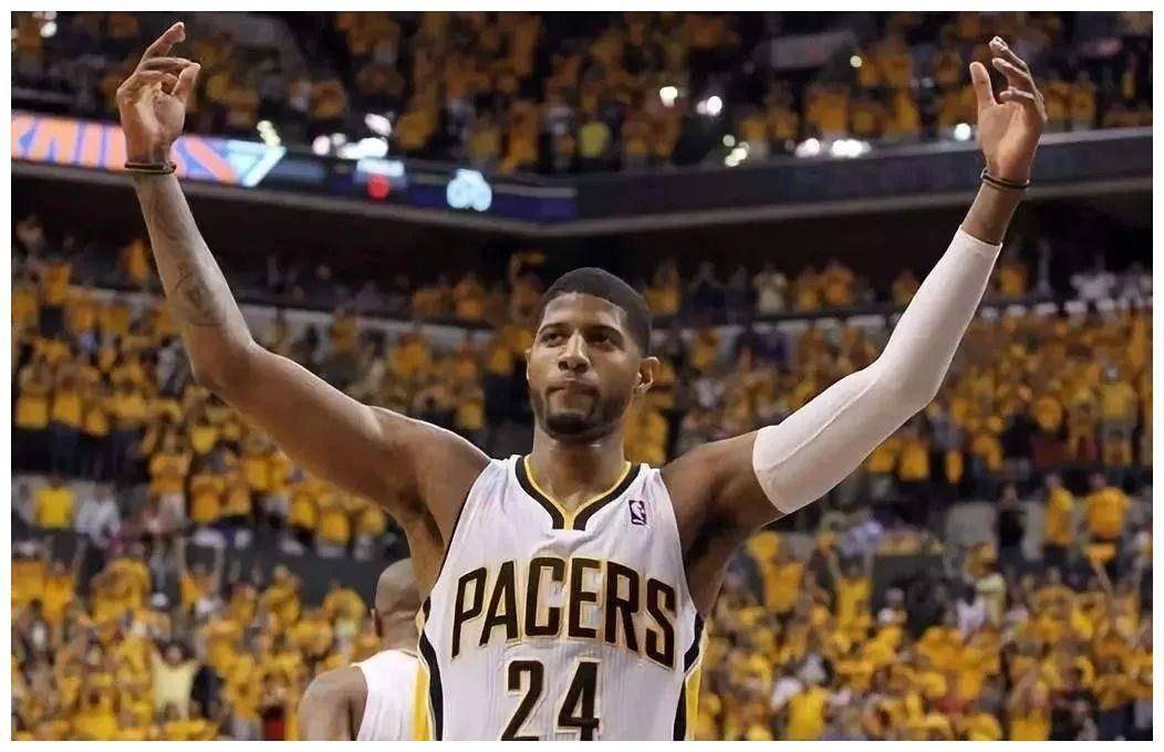 球队换上替补球员，战术调整有效果