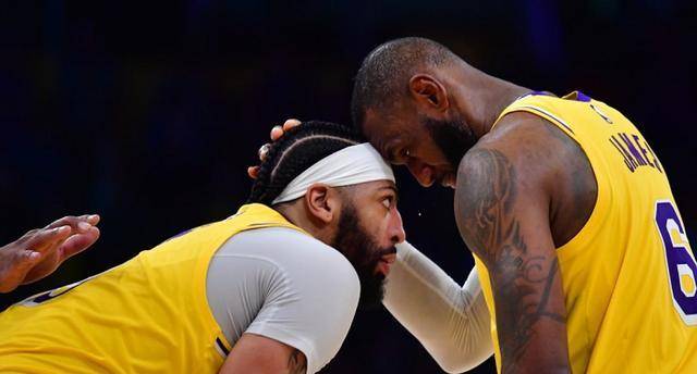 九游体育亚洲官网-包含国王大胜魔术，向西部前六发起冲击的词条