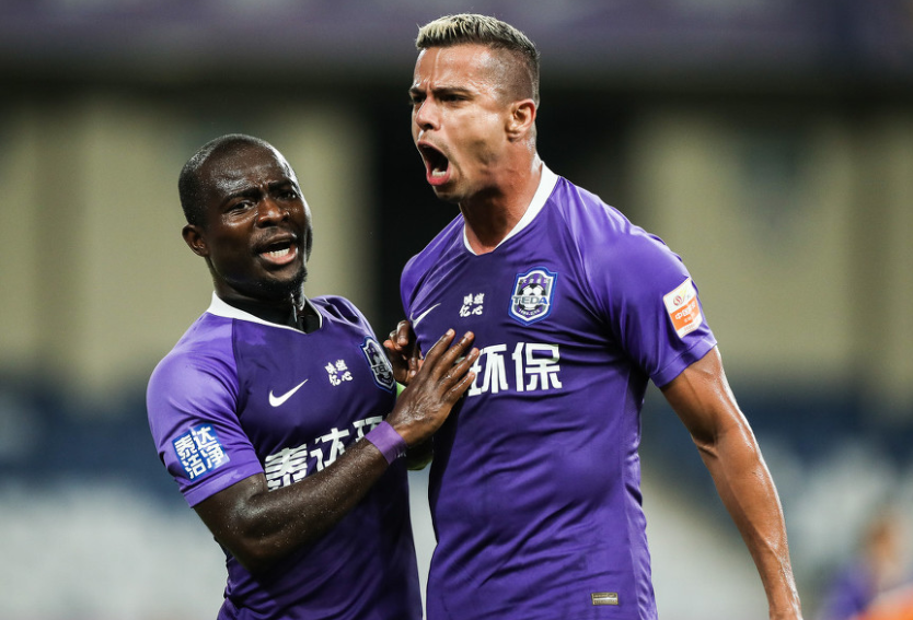 关于武汉卓尔大比分击败天津泰达，场面一度失控的信息