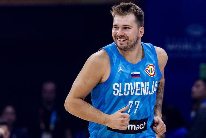 包含立陶宛女篮勇夺胜利，斯洛文尼亚队失利的词条