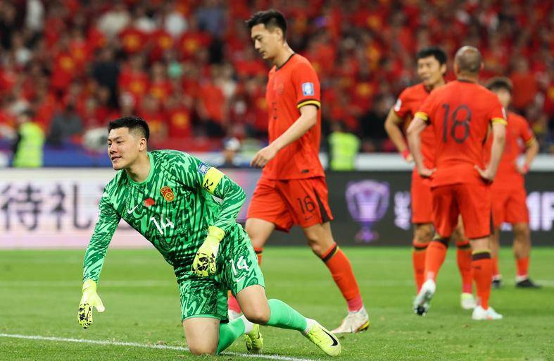 九游体育官方入口-包含本土球员亮相中超赛场，风生水起令人鼓舞的词条