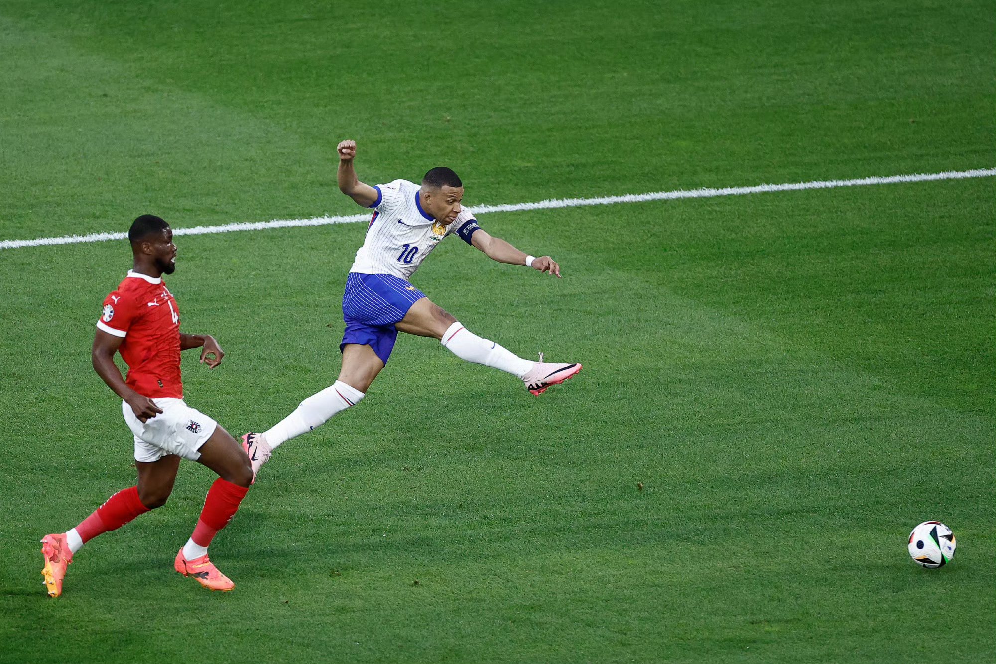 奥地利主场大胜，欧洲杯首秀备战中